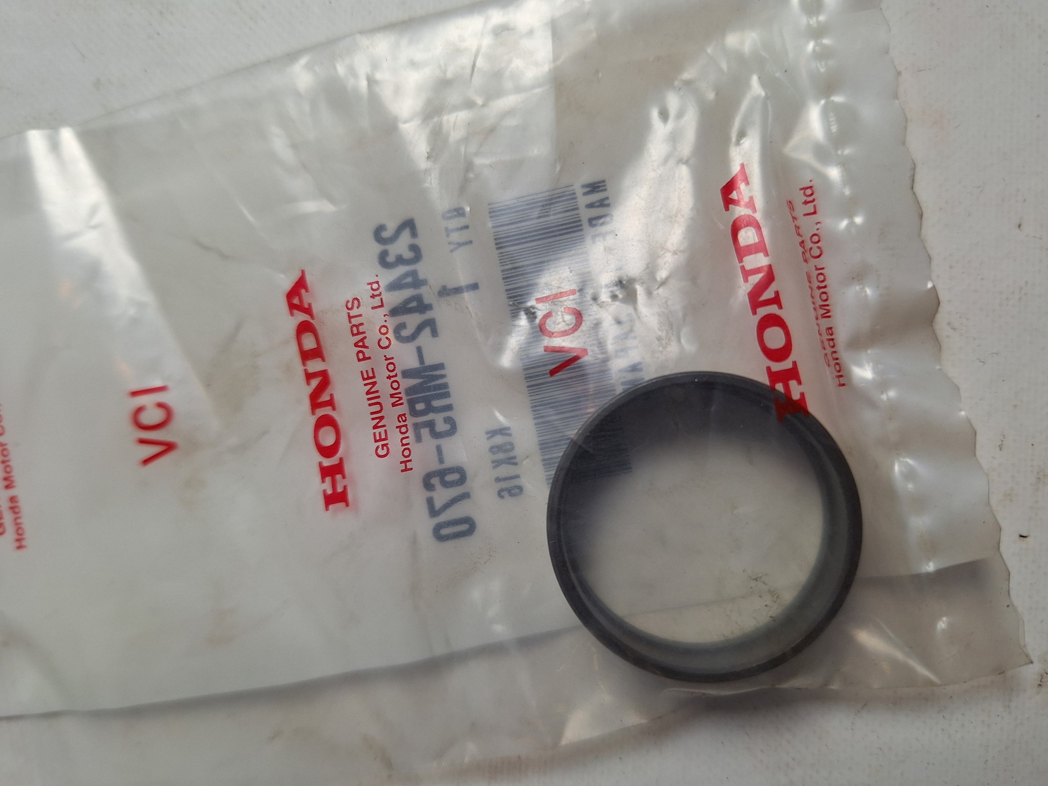 Picture of BUCHSE, 28X31X10  23442-MR5-670  PC 800